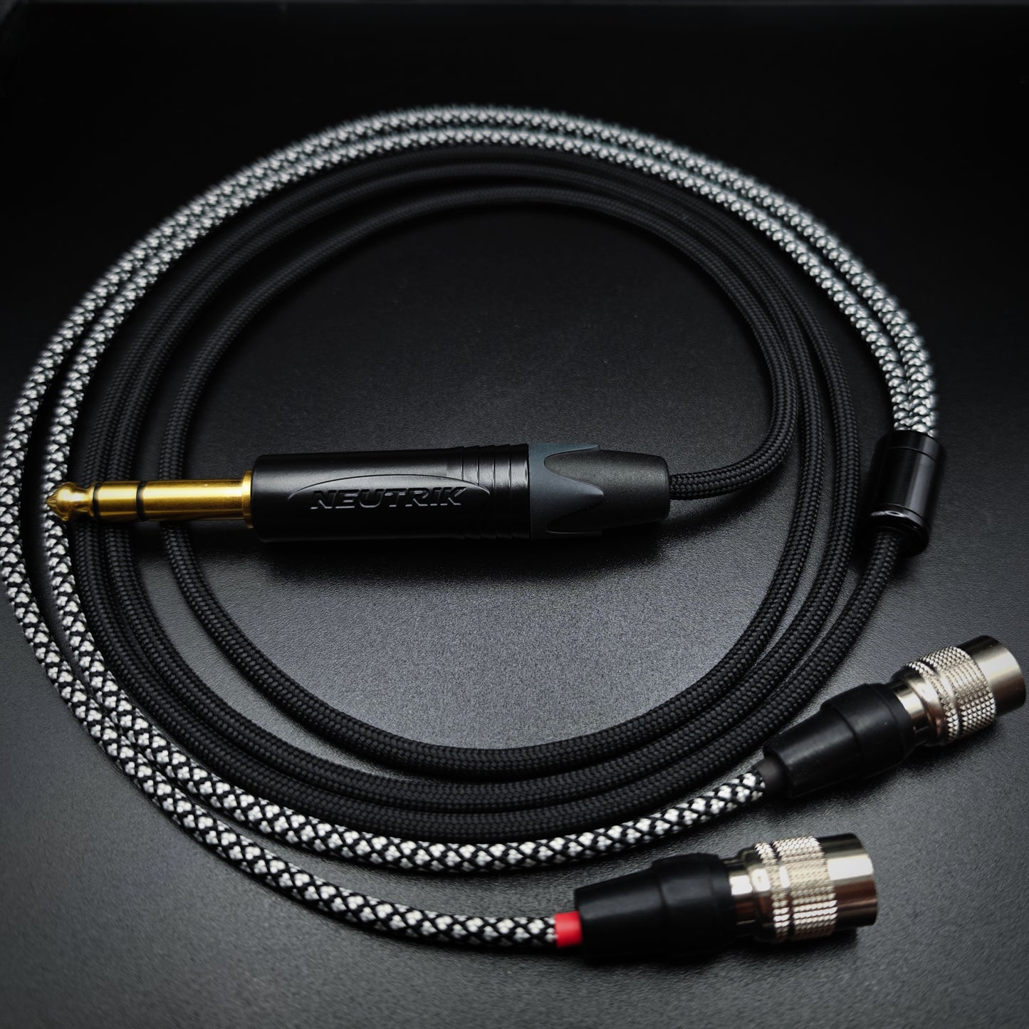 Dan Clark Audio / Mrspeakers Headphone Cable - Single Sleeve